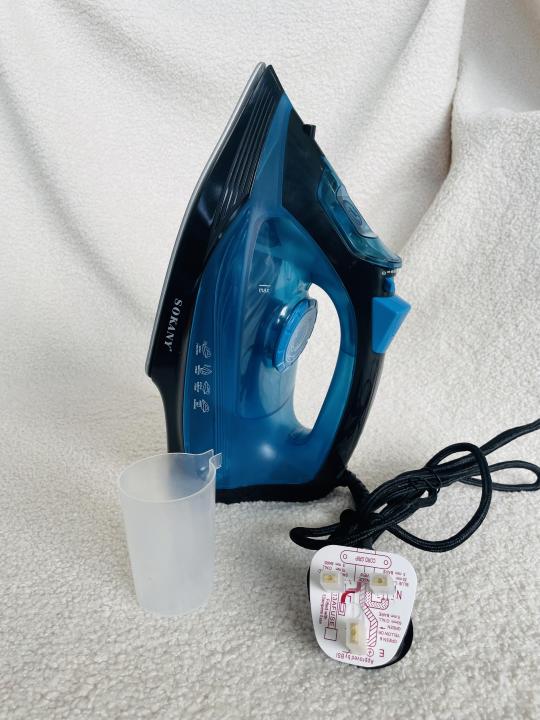 SOKANY%20Steam%20Iron%202000W%20%7C%20Ceramic%20Soleplate%20%7C%20Powerful%20Steam%20&%20Spray%20%7C%20Model%20SK-11024%20-%20Image%204