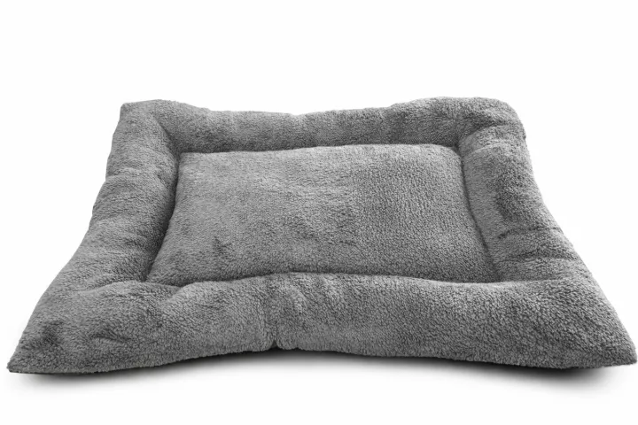 Cats%20&%20Dogs%20Mat%20Dual%20Sized%20Cozy%20Plush%20Washable%20Dog%20Mats%20-%20Image%206