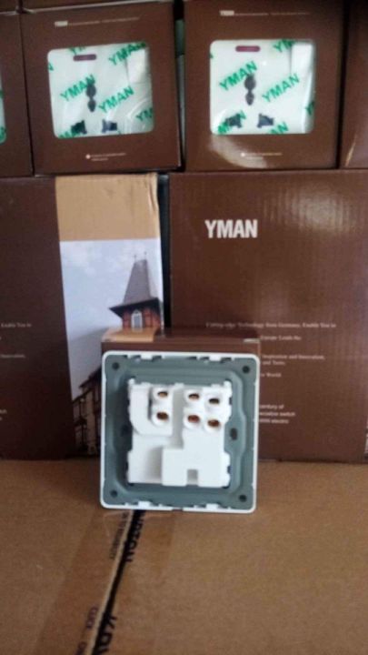 YMAN%20UNIVERSAL%20PLUG%20BASE%20-%20Image%204