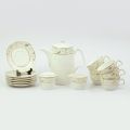 Aniella Gold IV 17 Pieces Tea Set. 