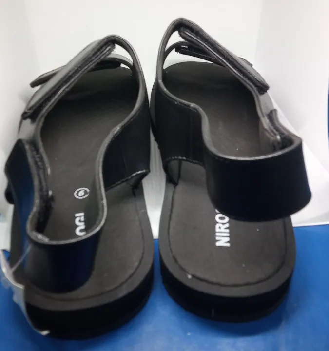 Diabetic%20Sandals%20-%20Image%202