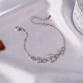 Qingwen Korean Style Fresh Crystal Flowers Bracelet Special-Interest Design Student Temperamental Bracelet ins Popular Online Red Birthday Gift. 