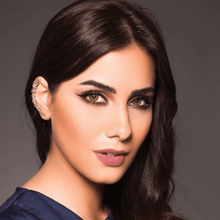 Pure%20Hazel%20FreshTone%20Colorblends%20Contact%20Lens%20-%20Complete%20Set%20-%20Image%204