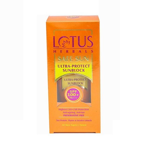 Lotus%20Herbals%20Safe%20Sun%20Ultra-Protect%20Sunblock%20SPF%20100+%20PA+++50G%20-%20Image%203