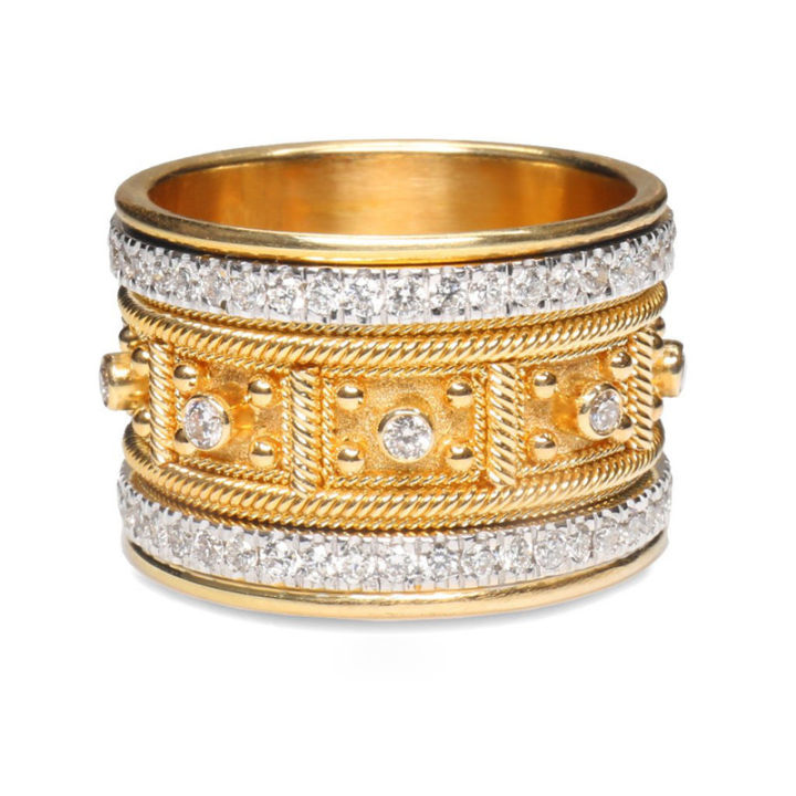 【Fullyoung_520 Store】Ethnic Style Golden Rings For Women Fashion Rhinestones Finger Ring Ladies Jewelry Plate Silvery Ring Women Couple Wedding Rings