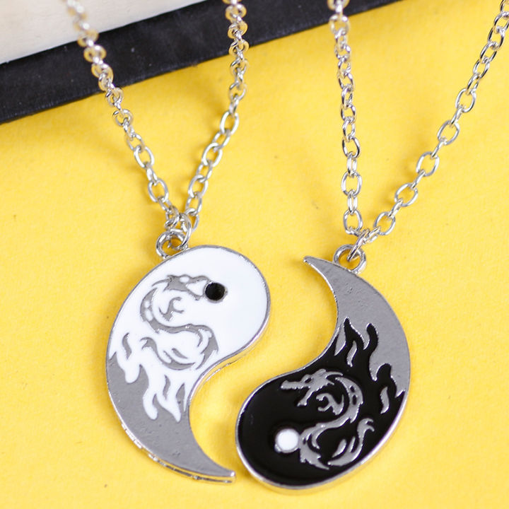 2Pcs/Set%20Sliver%20Alloy%20Yin%20Yang%20Pendant%20Puzzle%20Piece%20Dragon%20Carving%20Necklace%20Birthday%20Jewelry%20Gifts%20for%20Couple%20or%20Best%20Friends%20-%20Image%202