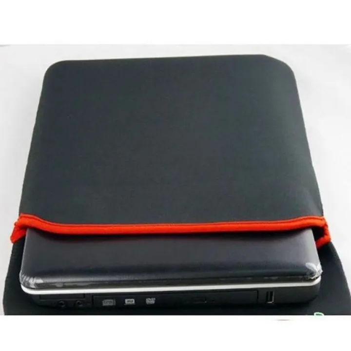Reversible%20Laptop%20Sleeve%20Bag%20-%20Black%20Protective%20Pouch%20for%20Laptops%2014%20Inch%20-%20Image%204