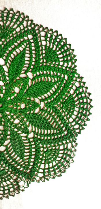 Lace%20Doily%20%7C%20Tablecloth%20%7C%20Crochet%20%20Centerpiece%20%7C%20Home%20Decor%20%7C%20Handmade%20-%20Image%204