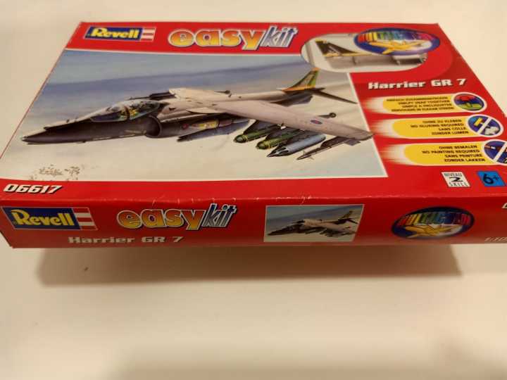 Revell%20easy%20kit%201/100%2006617%20Harrier%20GR%207%20Revell%20Model%20Kit%20Fighter%20Jet%20-%20Image%203