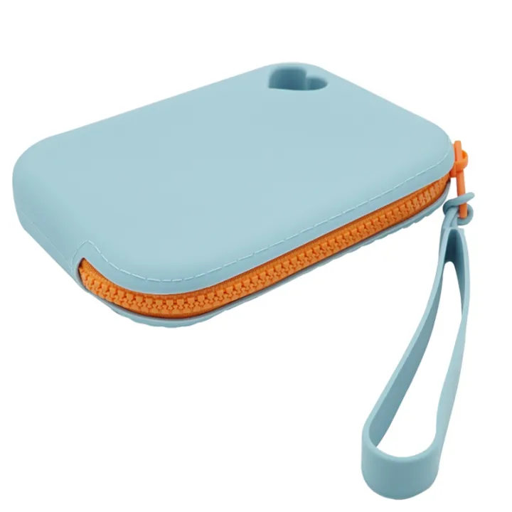 Portable Silicone Dog Treat Bag - for Outdoor Use Light Blue