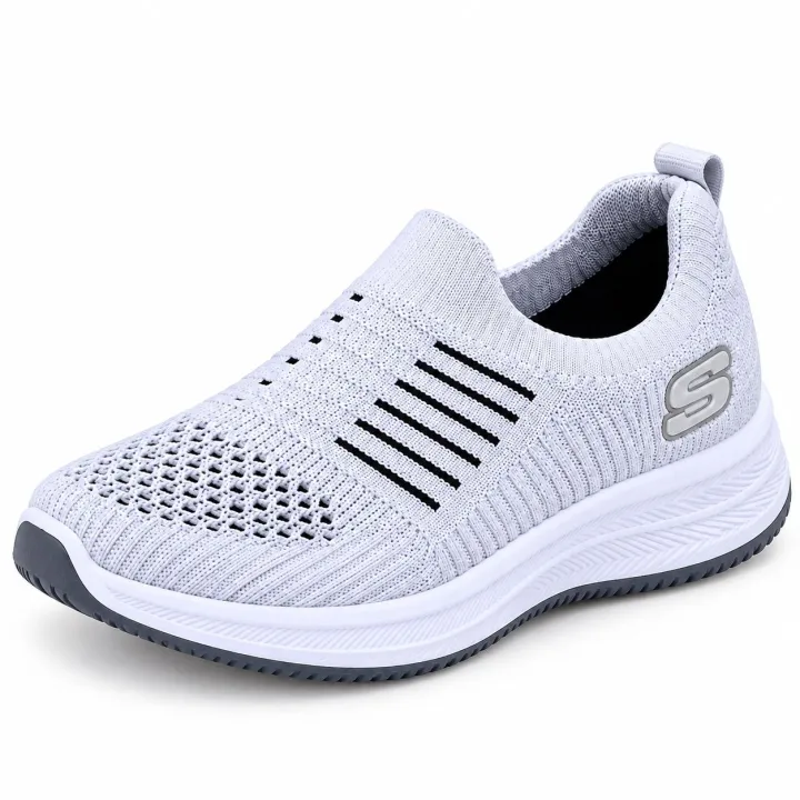 Trending%20Design%20Women's%20Comfortable%20Fashion%20Sports%20Shoes%20-%20Image%204