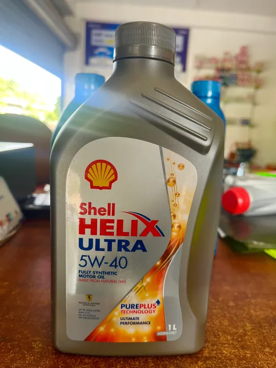 SHELL%205W-40%20Fully%20Synthetic%20Motor%20Oil%20-%20Image%202