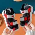 Boys sandals2023New Summer Trendy Men's Sandals Middle, Small and Older Children Non-Slip Soft Bottom Korean Boys Beach Shoes. 