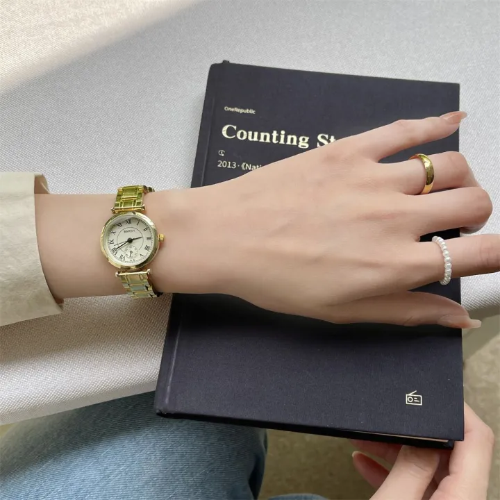 %E3%80%90Hengli%20jewelry%20story%E3%80%91Vintage%20Chain%20Watch%20for%20Women,%20Round%20Small%20Gold%20Watch,%20Exquisite%20Light%20Luxury%20Digital%20Scale%20Quartz%20Women's%20Wristwatch%20-%20Image%204