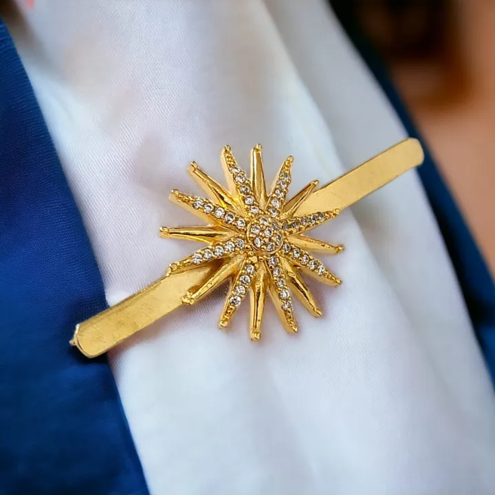 Orginal%20Kandiyan%20stylish%20rich%20look%20gold%20plated%20saree%20brooch%20fixed%20stone%20for%20women%20-%20Image%202