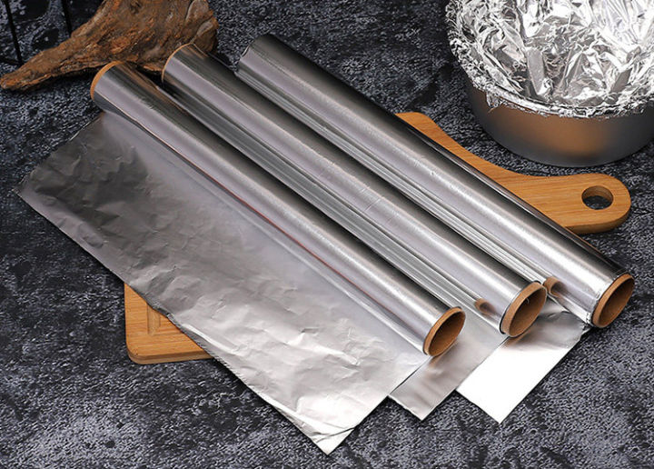 Aluminium%20Foil%20Roll%20Low%20Thick%20Size:%2030cm%20x%2025%20sqft%20-%20Image%202