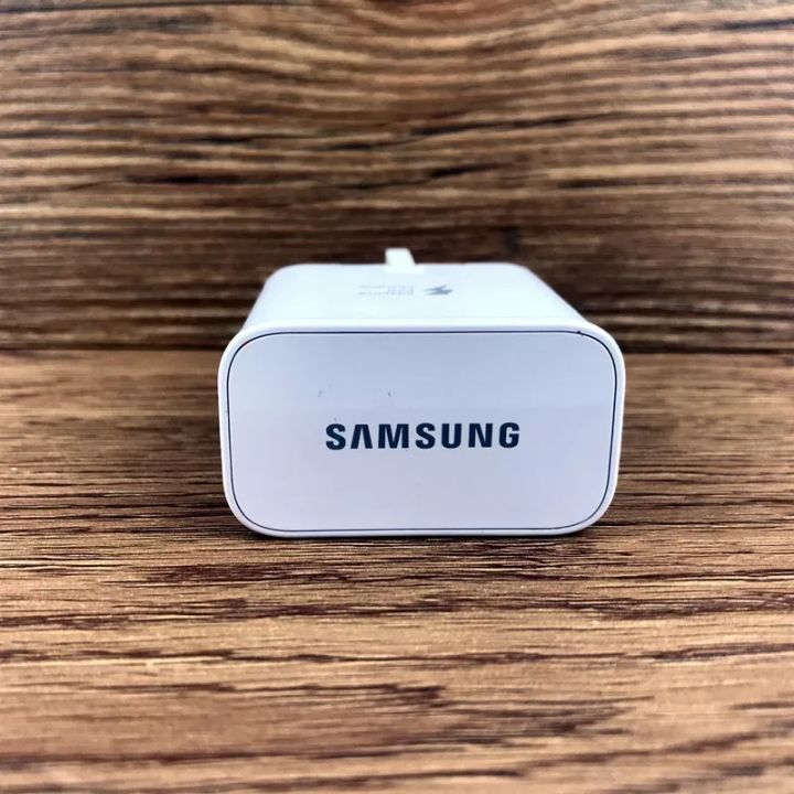 Charger%20Adapter%20made%20in%20Vietnam%20-%20Image%204