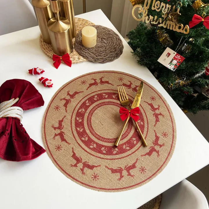 Christmas%20Table%20Decoration%20Coffee%20Cup%20Mat%20With%20Wool%20Ball%20Wool%20Ball%20Decorative%20Mat%20Printed%20Woven%20Table%20Mat%20Christmas-themed%20Placemat%20-%20Image%207