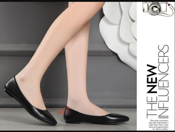 Casual%20Smart%20Court%20Shoes%20for%20women%20-%20Image%202