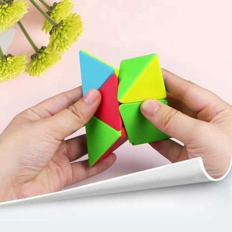 Pyramid%20QiYi%20QiMing%20S2%20Pyramid%203x3x3%20Magic%20Cube%20Professional%20Cubes%20magics%20High%20Speed%20Cube%20Puzzle%20Pyramid%20Speed%20Magic%20Rubik%20cube%20-%20Image%206