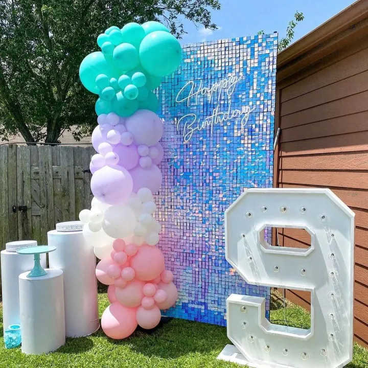 4%20Pcs/lot%2030x30cm%203d%20Sequin%20Wall%203d%20Art%20Wall%20Sequins%203d%20Wall%20Panel%20Mirror%20Wall%20Cloth%20Paint%20House%20Party%20Decor%20Brand%20Logo%20-%20Image%202