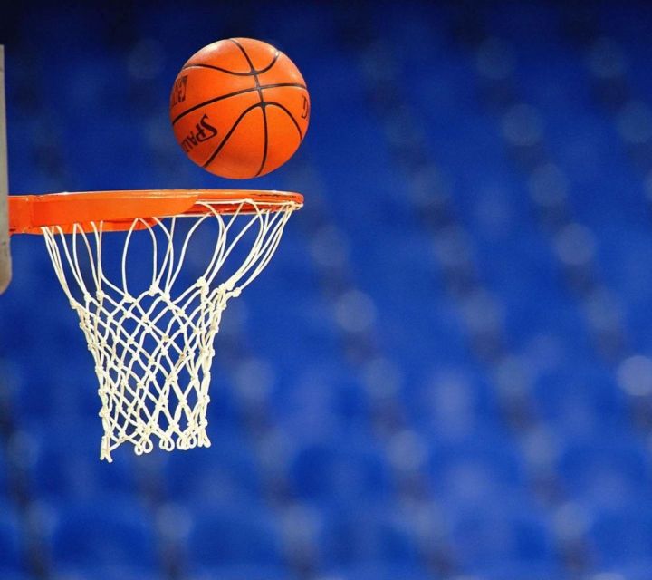 Basketball%20Sports%20Ball%20For%20Indoor%20Outdoor%20Play%20-%20Image%207