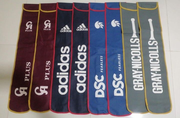 Softball%20Bat%20Covers%20with%20Hanging%20string%20Different%20Brands%20With%20Different%20Colours%20-%20Image%202