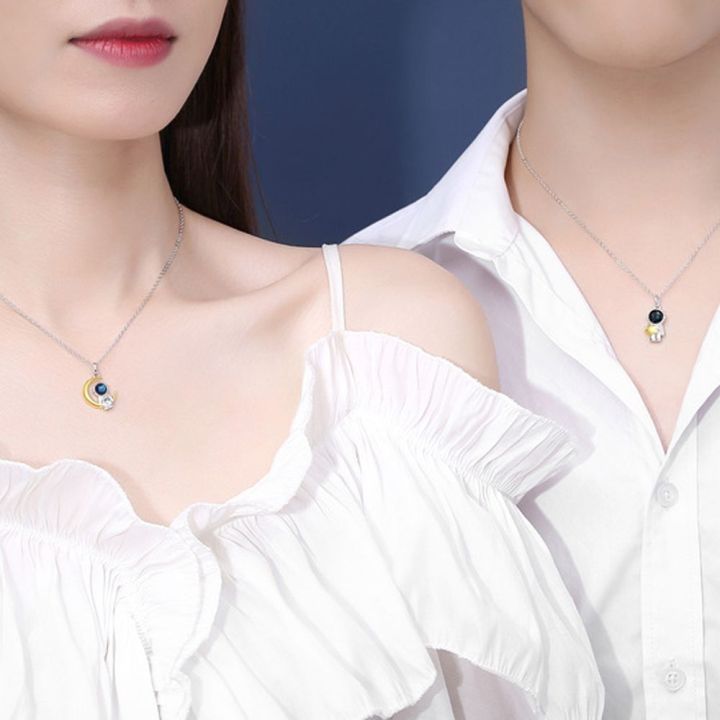 Elegant%20Friendship%20Pendant%20For%20Women%20Men%20Moon%20Astronaut%20Spaceman%20Fashion%20Jewelry%20Couples%20Necklace%20Choker%20-%20Image%202