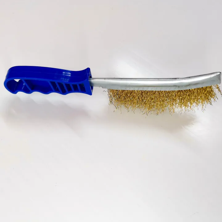 SALI%20Wire%20Brush%20for%20Cleaning%20Rust%20Removal%20Heavy%20Duty%20Brass%20Brush%20Tool%2011"%20Long%20Handle%20with%20Plastic%20Handle,%20for%20Automotive,%20Grill,%20Paint,%20Welding%20Slag%20&%20Household%20More%20and%20Thicker%20Bristles%20-%20Image%206