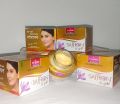 Gold Mulberry Extracts VI - JOHN Advanced Saffron Fairness Cream All Type Skin 50g (vjsg). 