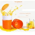 Manual Orange Juice maker Lime Juice extractor Easy kitchen accessories for Fresh juice making juicer. 