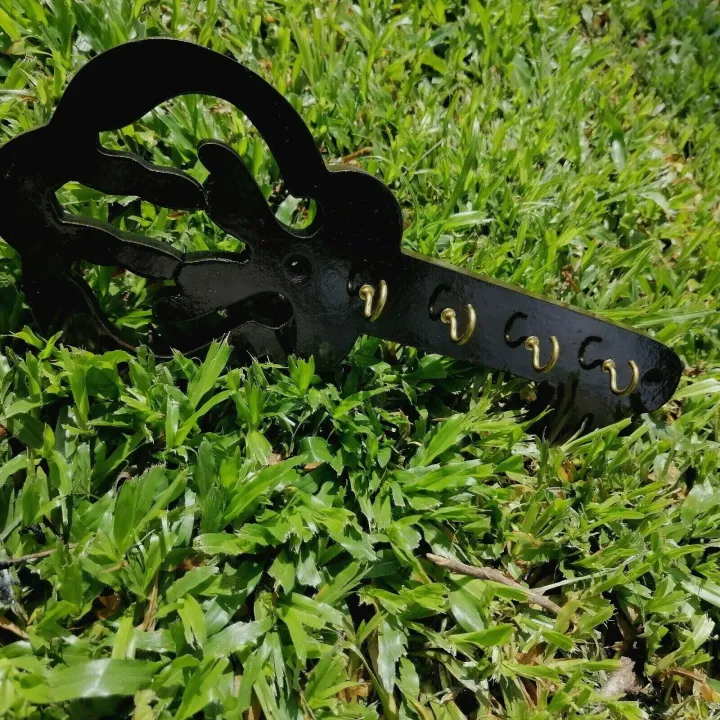 Key%20Shaped%20Key%20Holder%20Wall%20Mounted%20Hold%20Up%20To%204%20Keys%20Made%20In%20Sri%20Lanka%20Brand%20New%20-%20Image%203