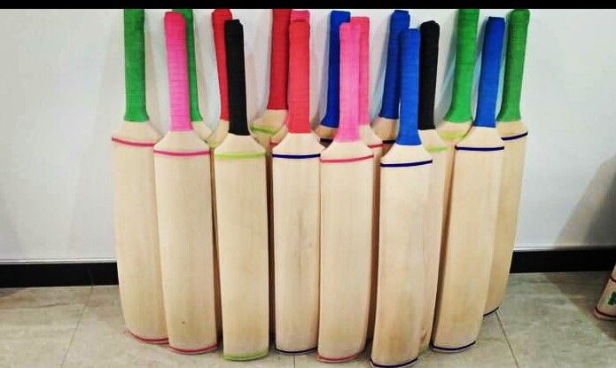 Softball%202%20Bind%20Bat%20Senior%20Bats%20Tennis%20Ball%20Bat%20Joint%20Less%20%20Wooden%20%20Sanabil%20Sanaabil%20-%20Image%206