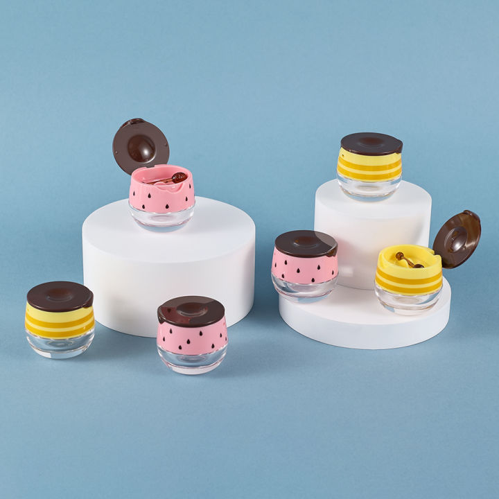 3pcs 6g Pink/Yellow Empty Plastic Lip Mask Jars Small Spoon With Honey Lip Balm Cans Bead Containers Lipstick Makeup Containers