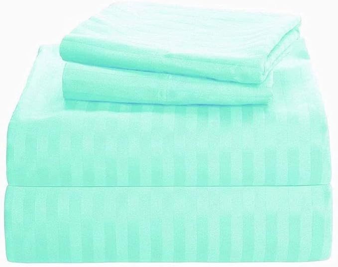 Egyptian%20Cotton%20Striped%20Bedsheet%20with%202%20Pillow%20Cases%20(King%20Size)%20-%20Image%203