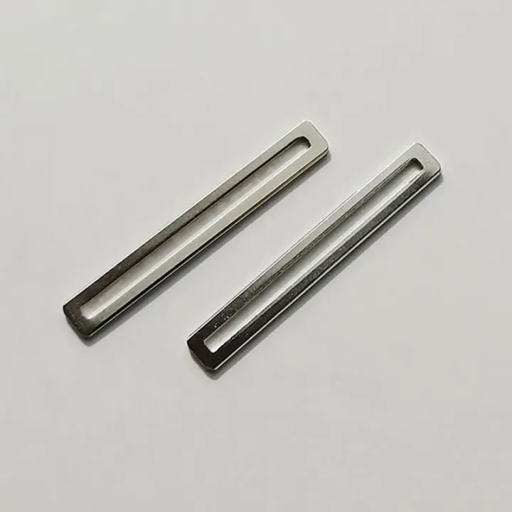 Metal%20Frame%20Shelf%20Flat%20Corner%20Braces%20Support%20Brackets%20Universal%20Nickel-Plated%20Angle%20Iron%20Corner%20Furniture%20Connector%20U%20shape%20%ED%8F%89%EC%B2%A0%EB%B8%8C%EB%9D%BC%20-%20Image%204