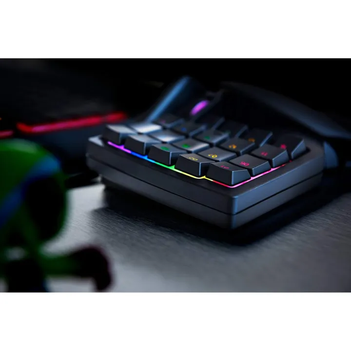 Razer%20Tartarus%20V2%20Chroma%20Mecha%20Gaming%20Keypad%2032%20Keys%20Membrane%20Wired%20Keyboard%20Fully%20Programmable%20Backlight%20Mechanical%20Keys%20-%20Image%208