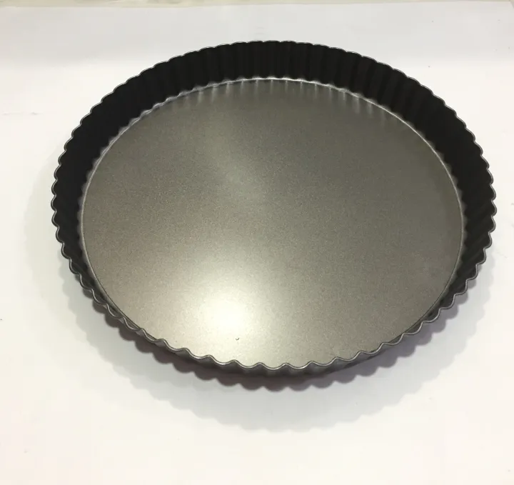 26cm%20Non%20Stick%20Pizza%20Tray%20-%20Image%202