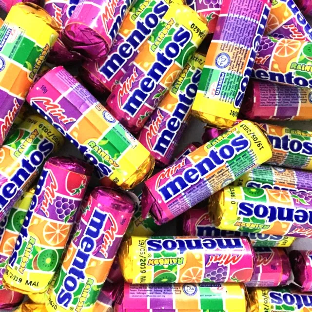 Mini Mentos - Rainbow Candy (Sour) x 15Pcs