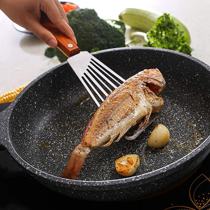 Stainless%20Steel%20Fish%20Spatula%20Turner,%20Wood%20Handle%20Fish%20Spatula,%20Slotted%20Turner,%20Kitchen%20Metal%20Spatula%20for%20Flipping%20Frying%20-%20Image%203