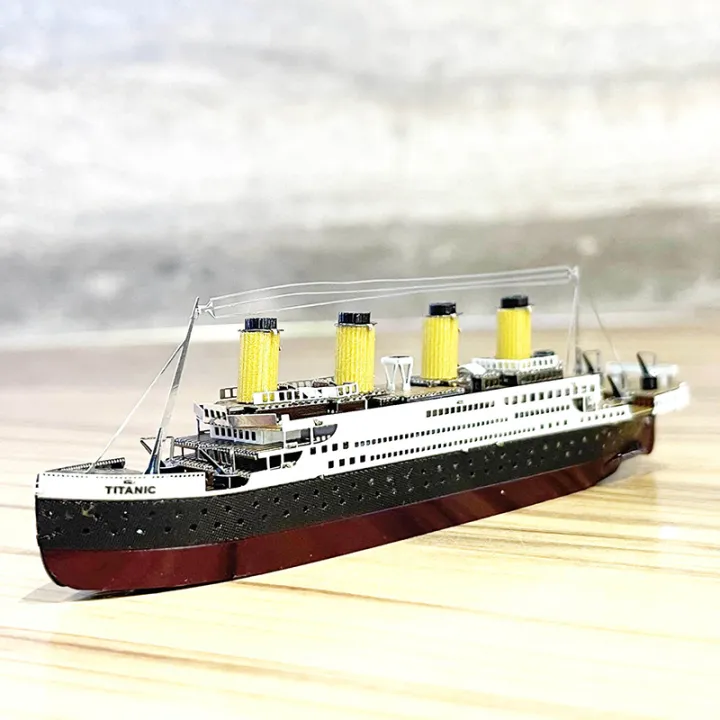 Color%20Titanic%20Puzzle%20DIY%20Cruise%20Ship%20Assembled%20Model%20Kits%20Children%20Educational%20Toys%20Creek%20-%20Image%204