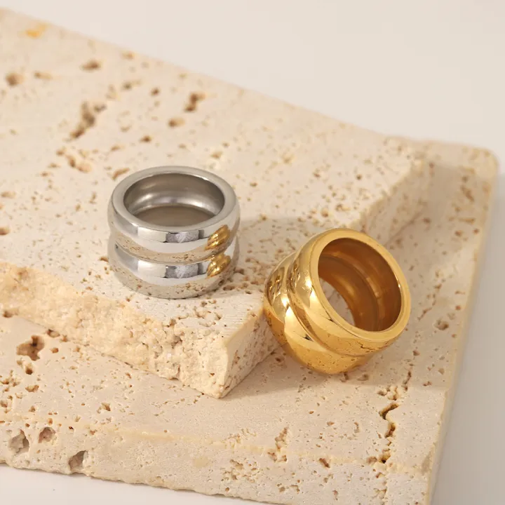 Amazon%20Europe%20and%20the%20United%20States%20ins%20stainless%20steel%20ring%2018K%20wide-sided%20double-layer%20texture%20simple%20women's%20high-end%20titanium%20steel%20hand%20ornament%20-%20Image%203