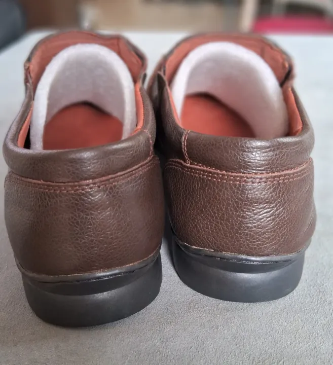 K.%20Thomass%20402%20Dark%20Brown%20Mill%20Leather%20-%20Image%204