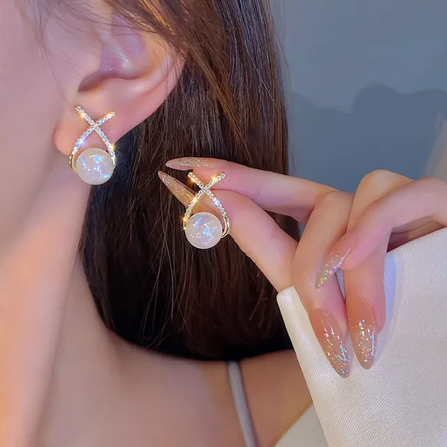 1Pair%20French%20Cross%20Pearl%20Earrings%20Gentle%20Temperament%20Delicate%20Ear%20Studs%20Girls%20Fashion%20Party%20Jewelry%20-%20Image%202