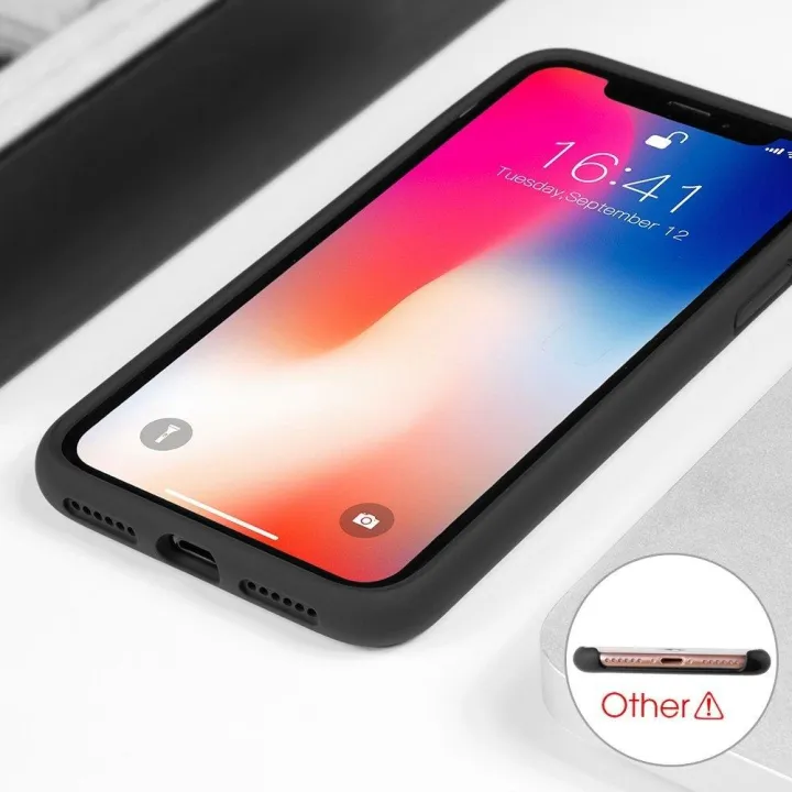Silicone%20Case%20for%20iPhone%20X%20-%20Black%20-%20Image%205