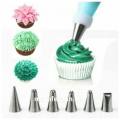15 Piece Cake Decorating Tools Set Frosting Icing Piping Bag Tips with Steel Nozzles - Decorador Papa Confeito. Cake decorator. 15pcs Nozzle + Pastry bag - Reusable & Washable. 