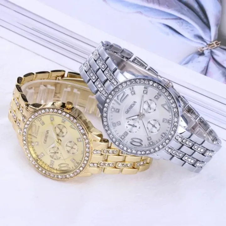 Geneva%20Ladies%20Watch%20-%20Luxury%20Fashion%20Quartz%20Watch%20with%20Crystal%20Accents%20-%20Available%20in%20Rose%20Gold,%20Gold,%20Silver%20-%20Includes%20Box%20-%20Image%204