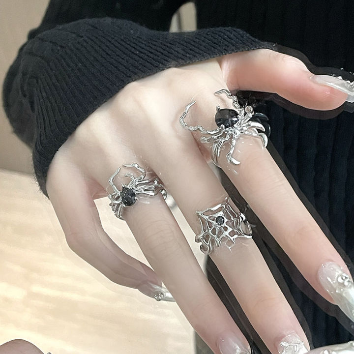 Gothic%20Irregular%20Spider%20Webs%20Zircon%20Rings%20Black%20Crystal%20Grunge%20Open%20Ring%20Punk%20Dark%20Spider%20Animal%20Goth%20Rings%20for%20Women%20Jewelry%20-%20Image%202