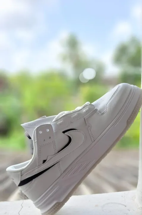 HIGH%20QUALITY%20BUDGET%20SHOES%20-%20Image%202