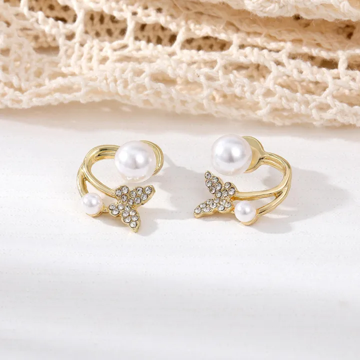 Butterfly%20Pearl%20Earrings%20Small%20And%20Stylish%20Earrings%20Women'S%20Light%20Luxury%20Earrings%20High-End%20Feeling%20Earrings%20-%20Image%208